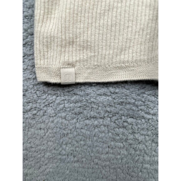 Lululemon Wool sweater size 10 - Picture 6 of 7